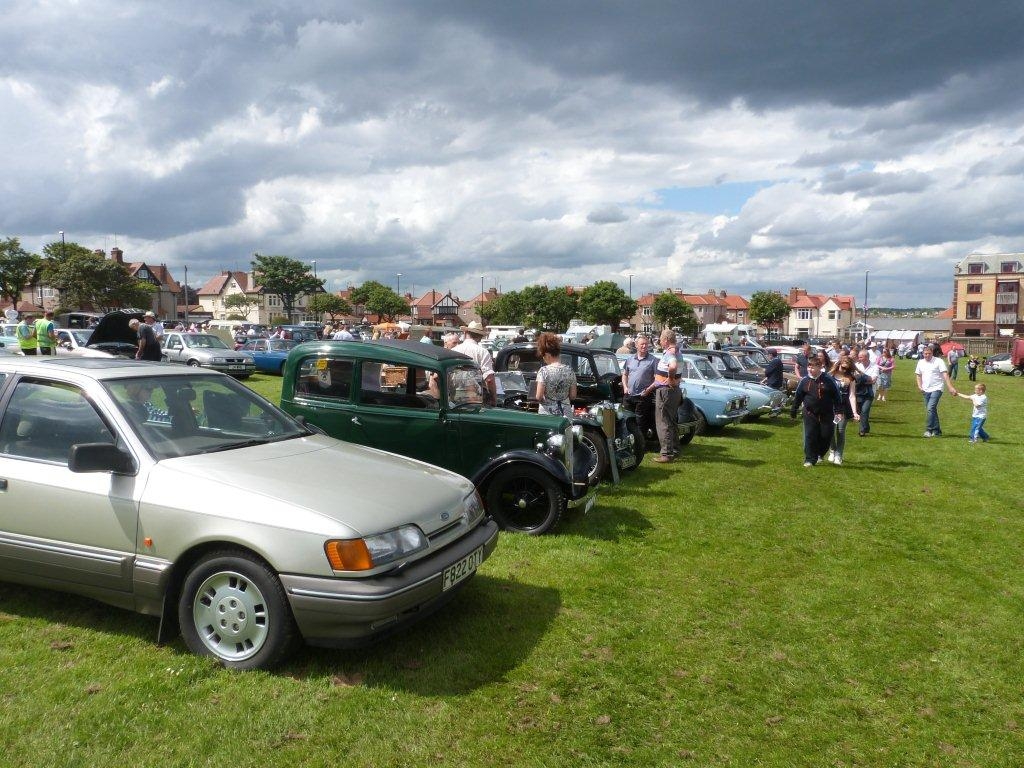 Picture of classic car show