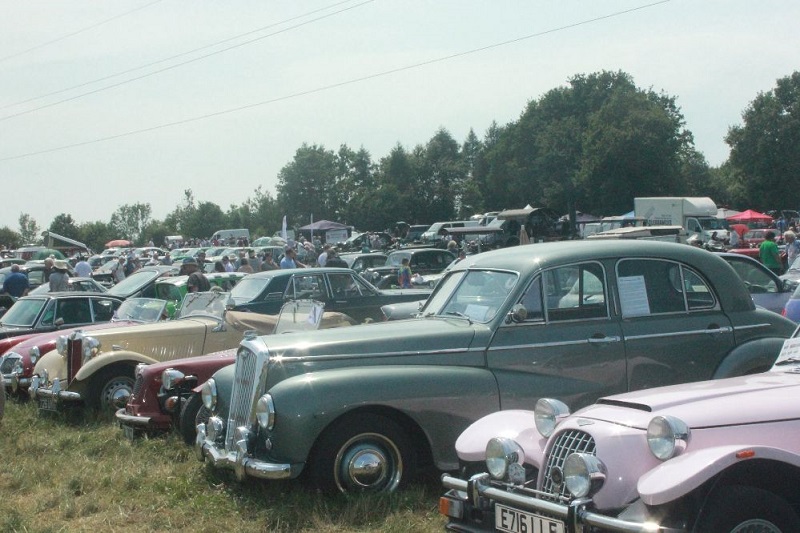 Picture of classic car show